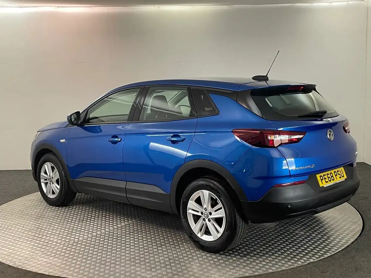 2018-vauxhall-grandland-x-12-se-130ps-big-5