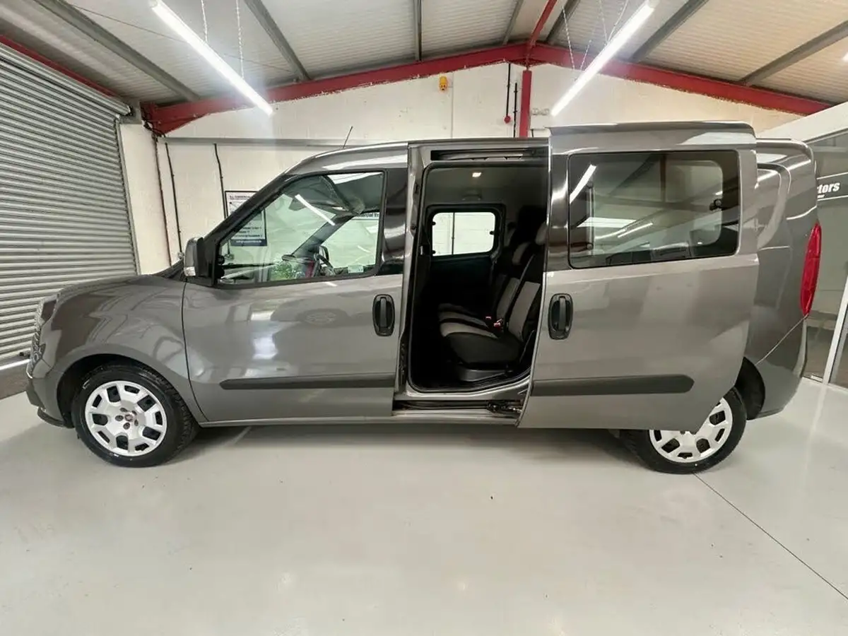 2022-fiat-doblo-cargo-16jtd-l2h1-maxi-tecnico-105bhpeu6d-passenger-big-2
