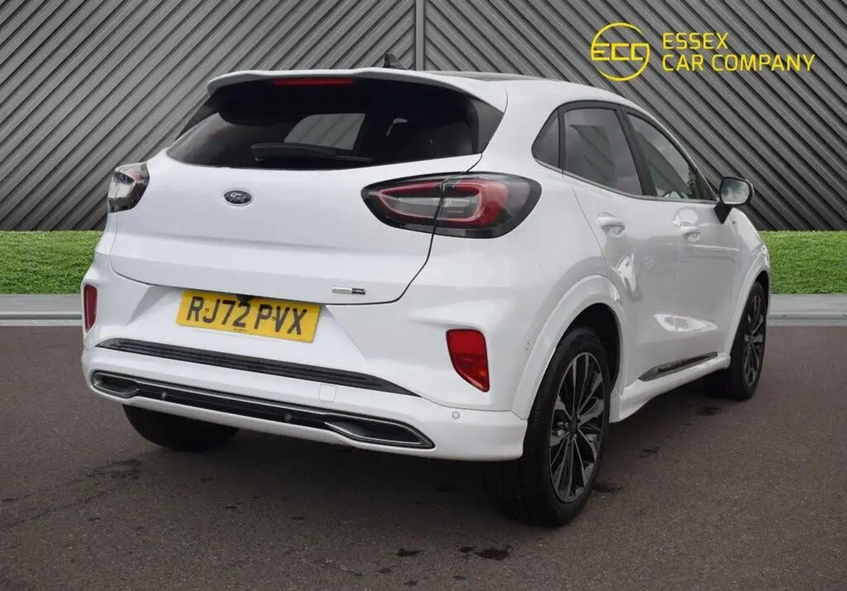 2023-ford-puma-suv-10-st-line-vignale-125ps-big-8