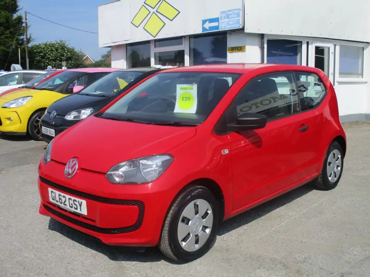 2013-volkswagen-up-10-take-up-59bhp-3d-big-3