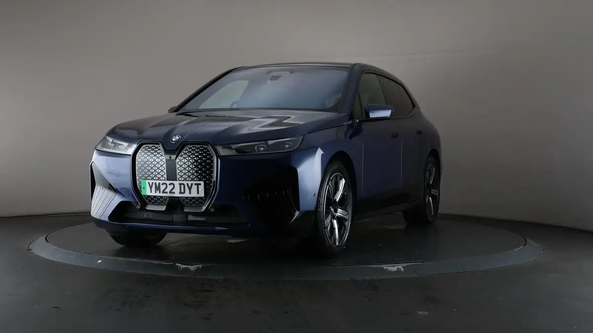 2022-bmw-ix-e-xdrive-40-m-sport-edition-big-53