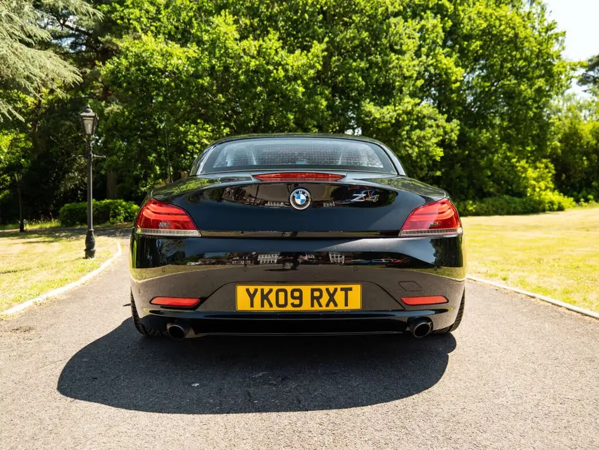2009-bmw-z4-30-sdrive35i-big-36