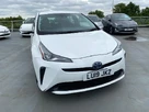 2019-toyota-prius-small-2