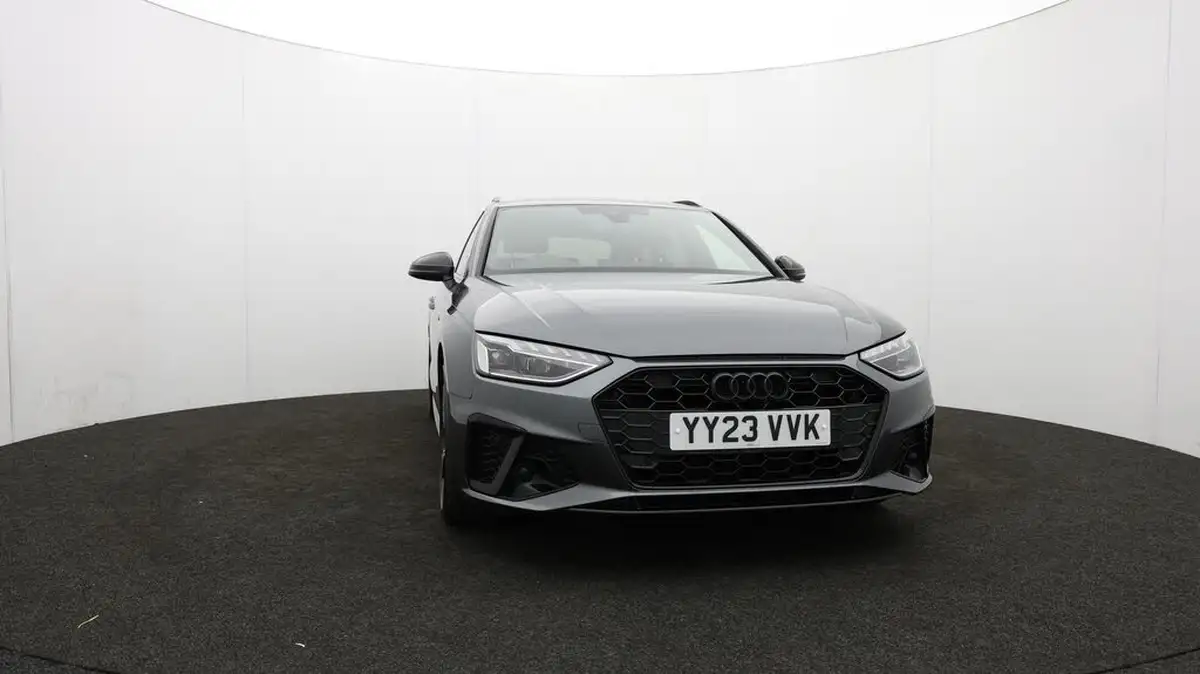 2023-audi-a4-avant-20-35-tdi-black-edition-big-52