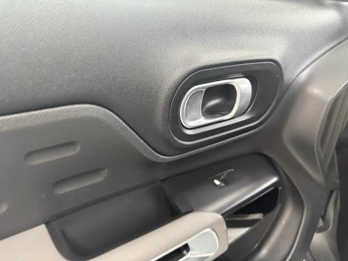 2019-citroen-c5-aircross-20bluehdi-flair-big-17