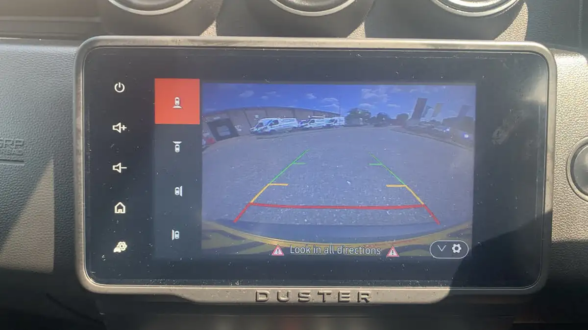 2023-dacia-duster-13-tce-extreme-150bhp-edc-big-28