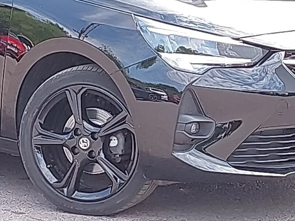 2023-vauxhall-corsa-12i-gs-big-8