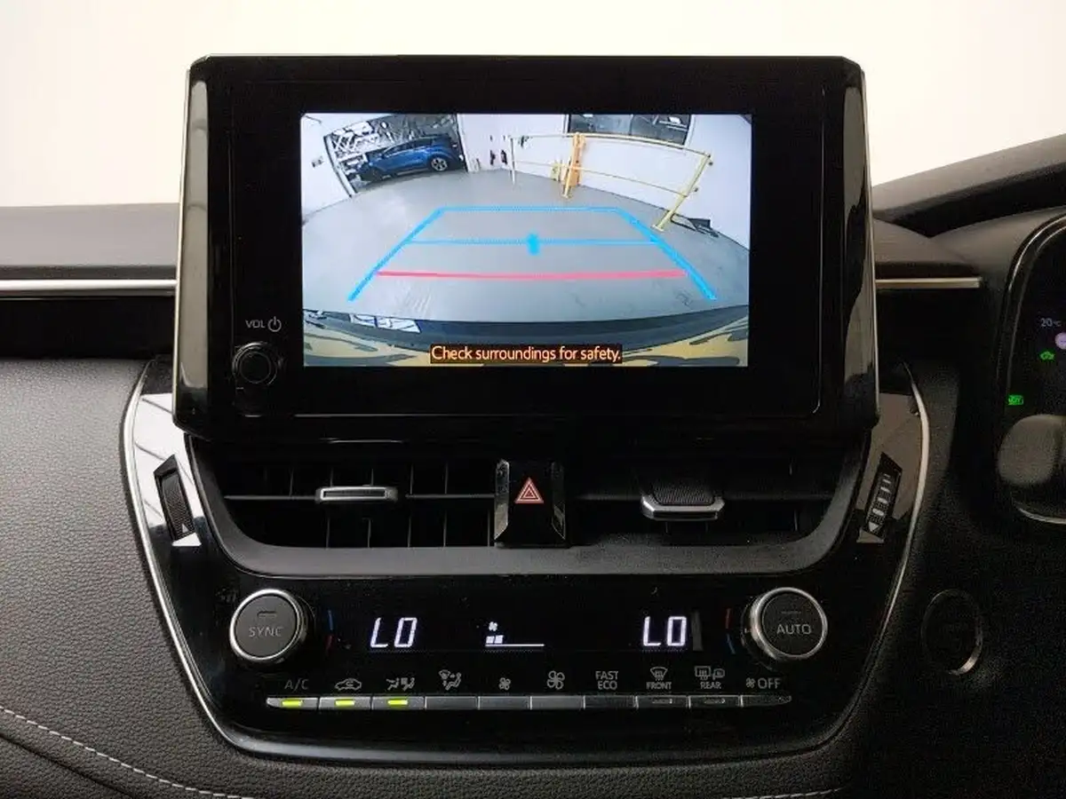 2023-suzuki-swace-18-motion-big-10