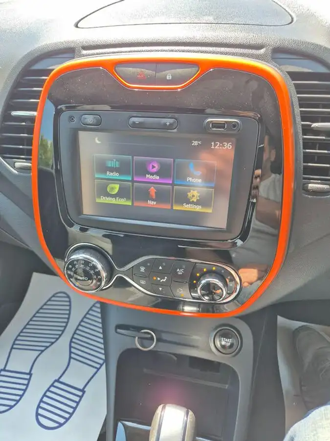 2016-renault-captur-15dci-dynamique-s-nav-90bhp-edc-auto-big-13
