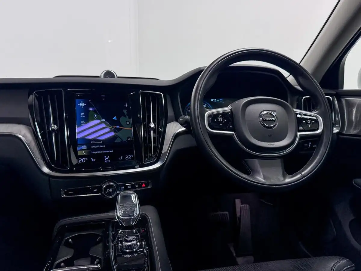 2021-volvo-v60-20-t6-inscription-350bhp-plug-in-hybrid-big-37