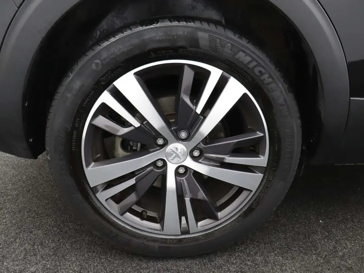 2022-peugeot-5008-suv-15-bluehdi-allure-premium-big-6