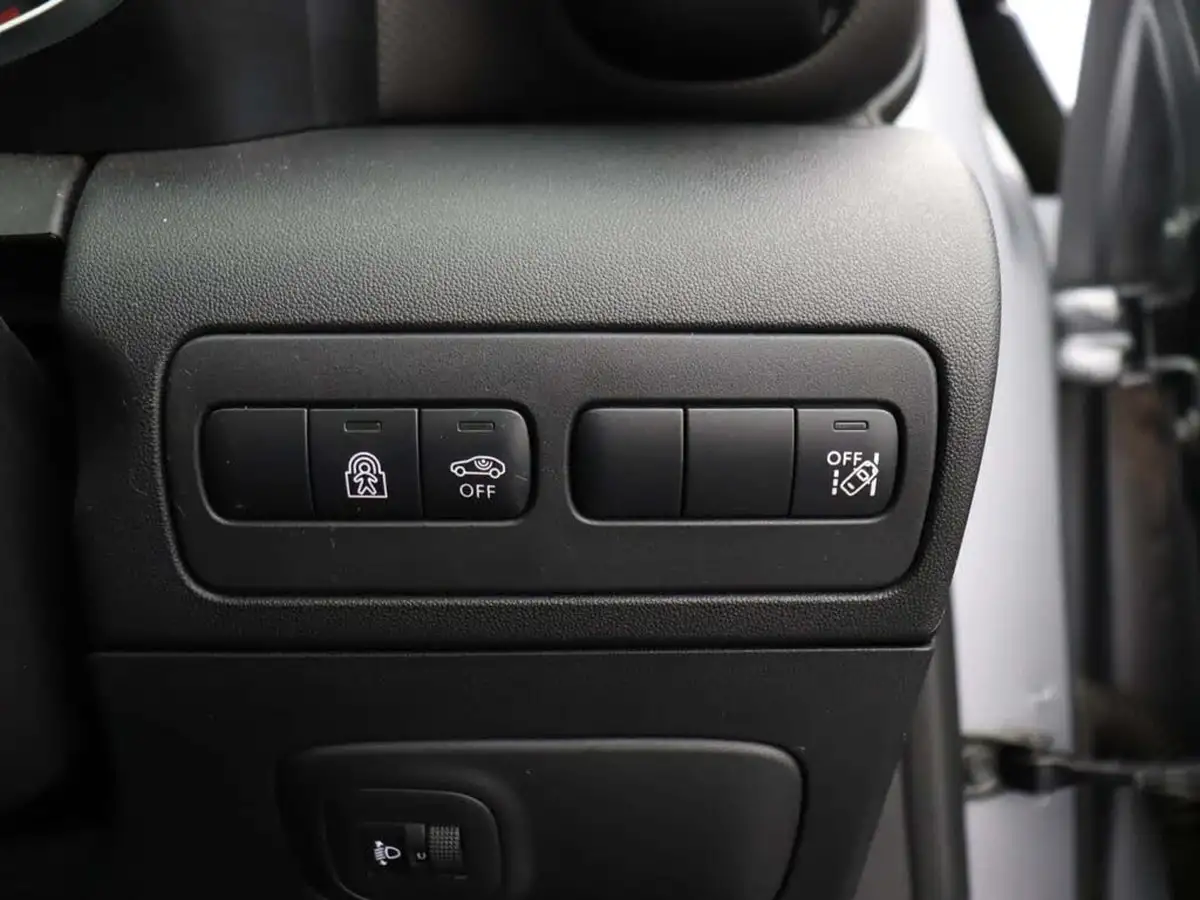 2020-citroen-c3-aircross-12-puretech-flair-110ps-ss-big-35