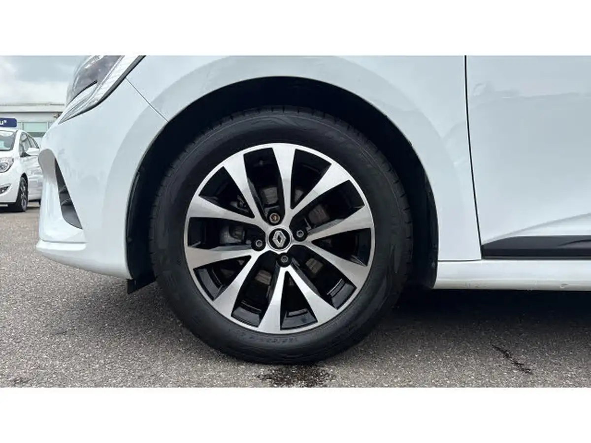 2023-renault-clio-10-tce-evolution-big-6