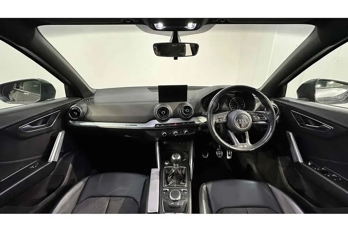 2018-audi-q2-14-tfsi-s-line-big-1