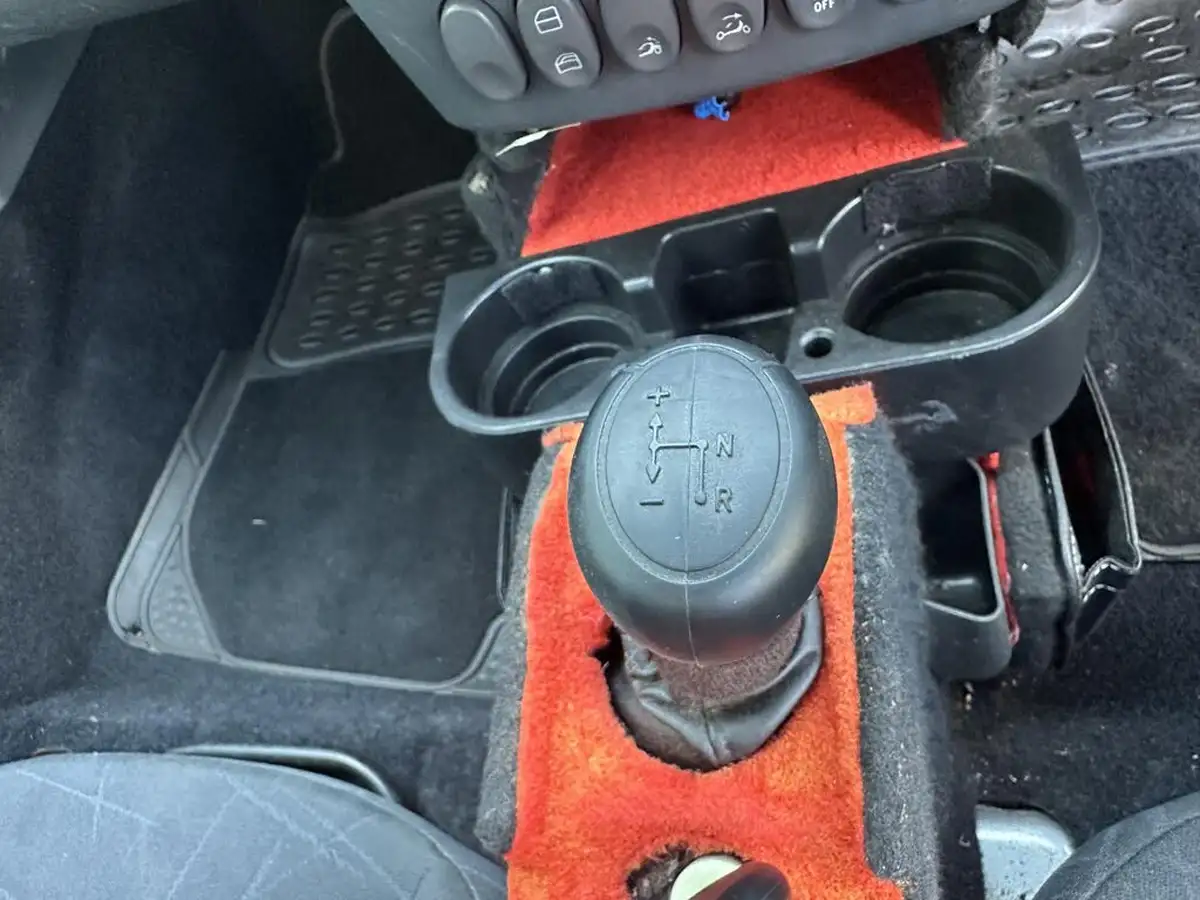 2005-smart-roadster-07-big-42