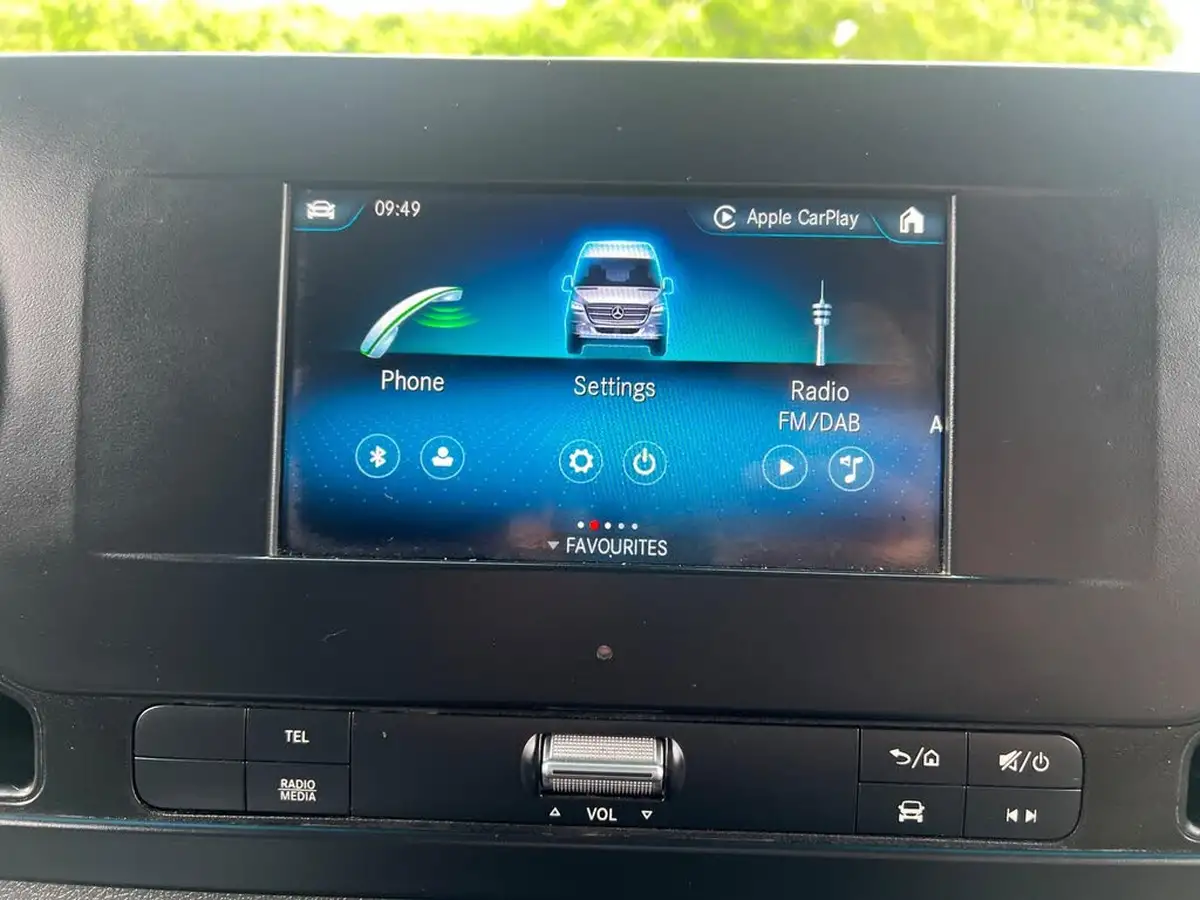 2019-mercedes-benz-sprinter-21cdi-314-l1h1-143pseu6c-panel-van-big-21
