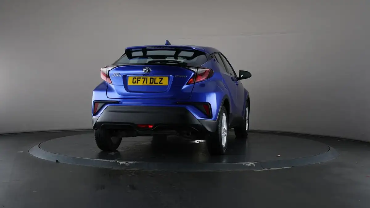 2021-toyota-c-hr-18-vvt-i-icon-big-71