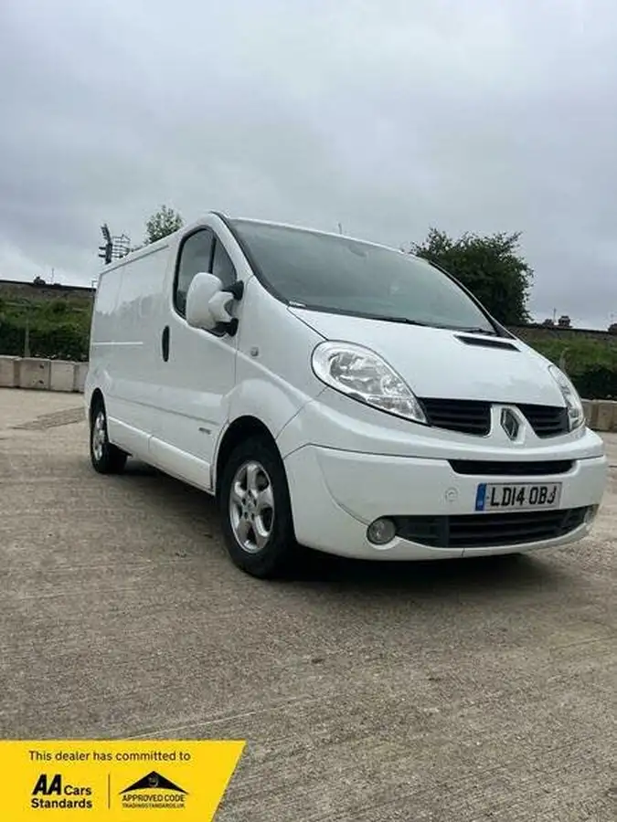 2014-renault-trafic-20dci-sl27dci-115-sport-big-0