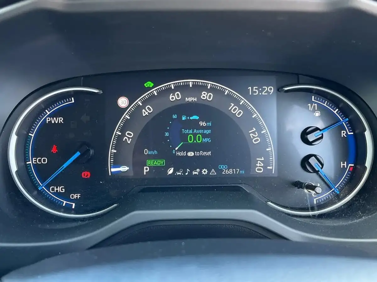2022-toyota-rav4-25-vvt-i-design-219bhp-big-15