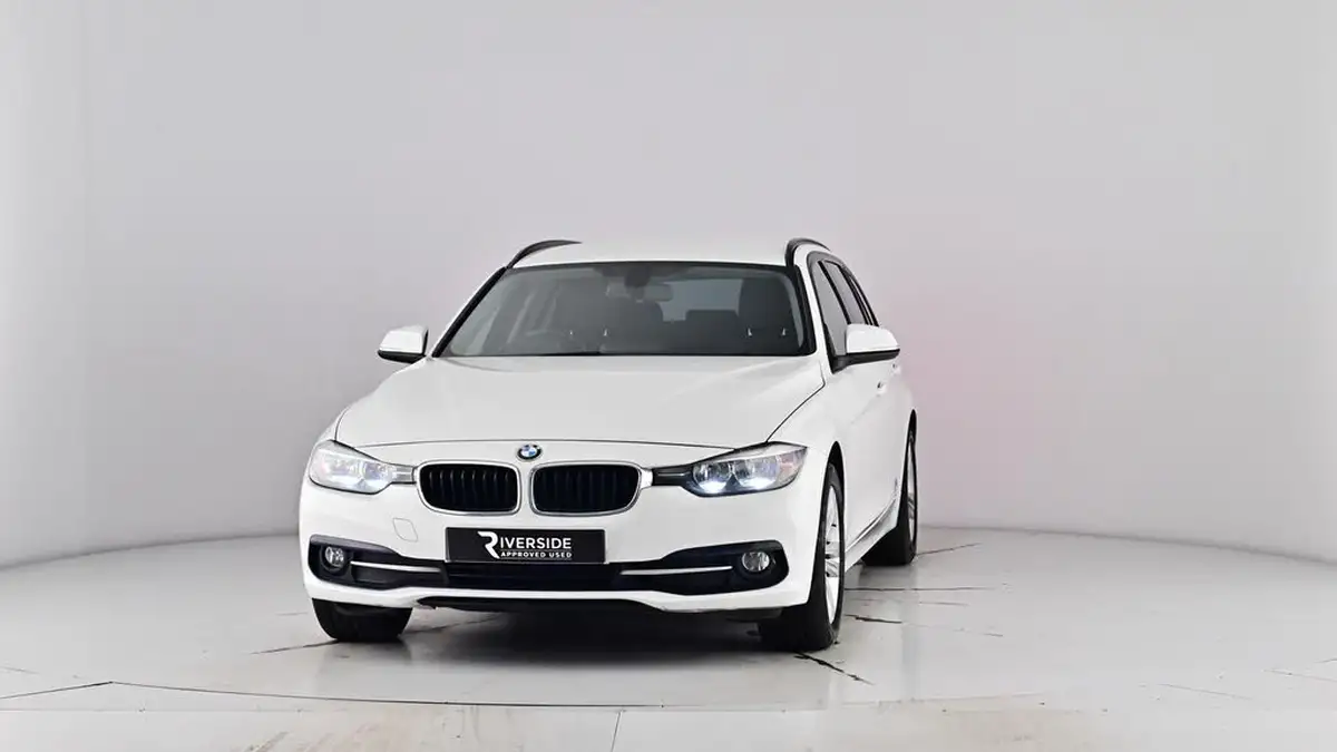 2017-bmw-3-series-15-318i-sport-touring-5d-big-50