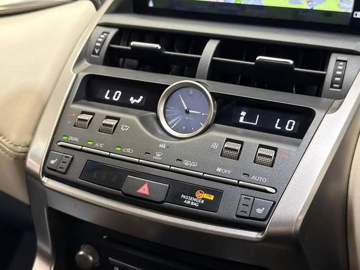 2018-lexus-nx-300h-25-nx-sport-pack-big-25