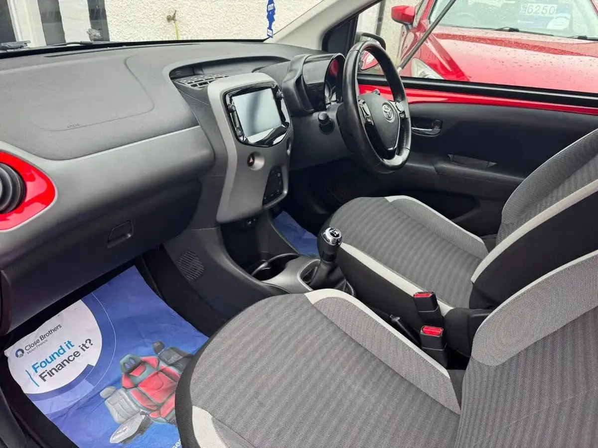 2019-toyota-aygo-10-vvt-i-x-trend-big-6