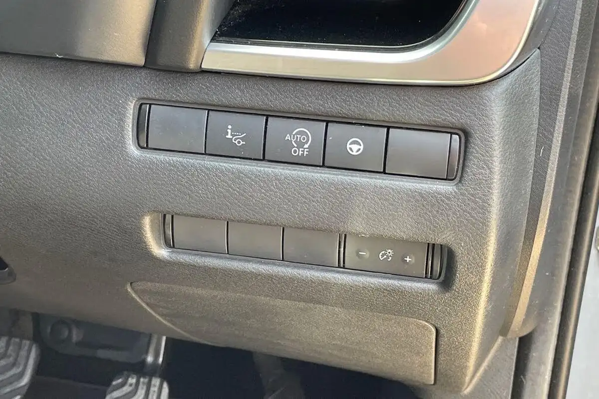 2021-nissan-qashqai-13-dig-t-premiere-edition-140ps-big-43