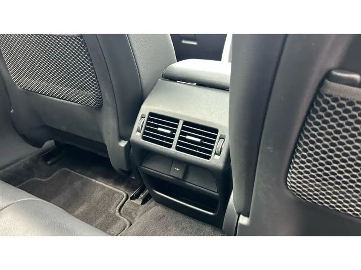 2021-jaguar-e-pace-20-d200-r-dynamic-black-big-17