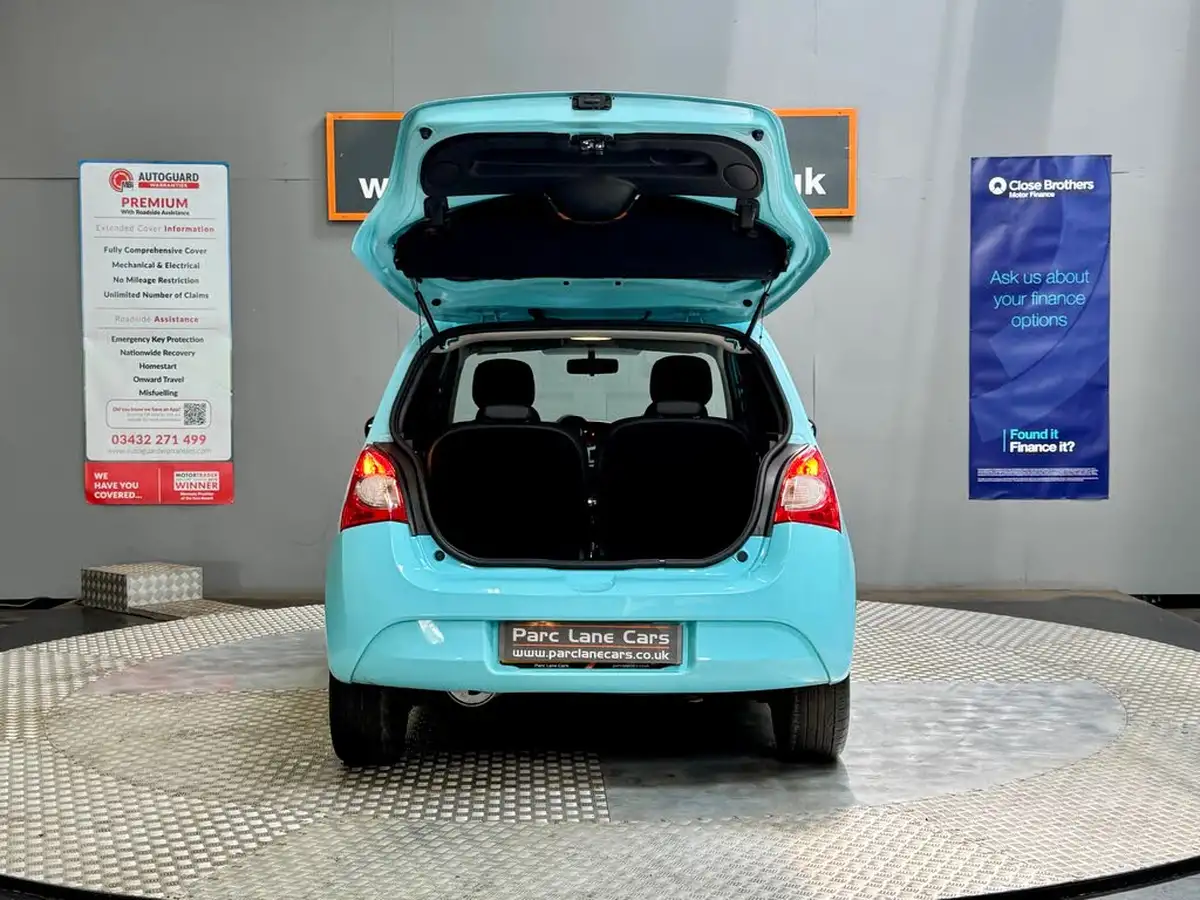 2014-renault-twingo-12-dynamique-big-4
