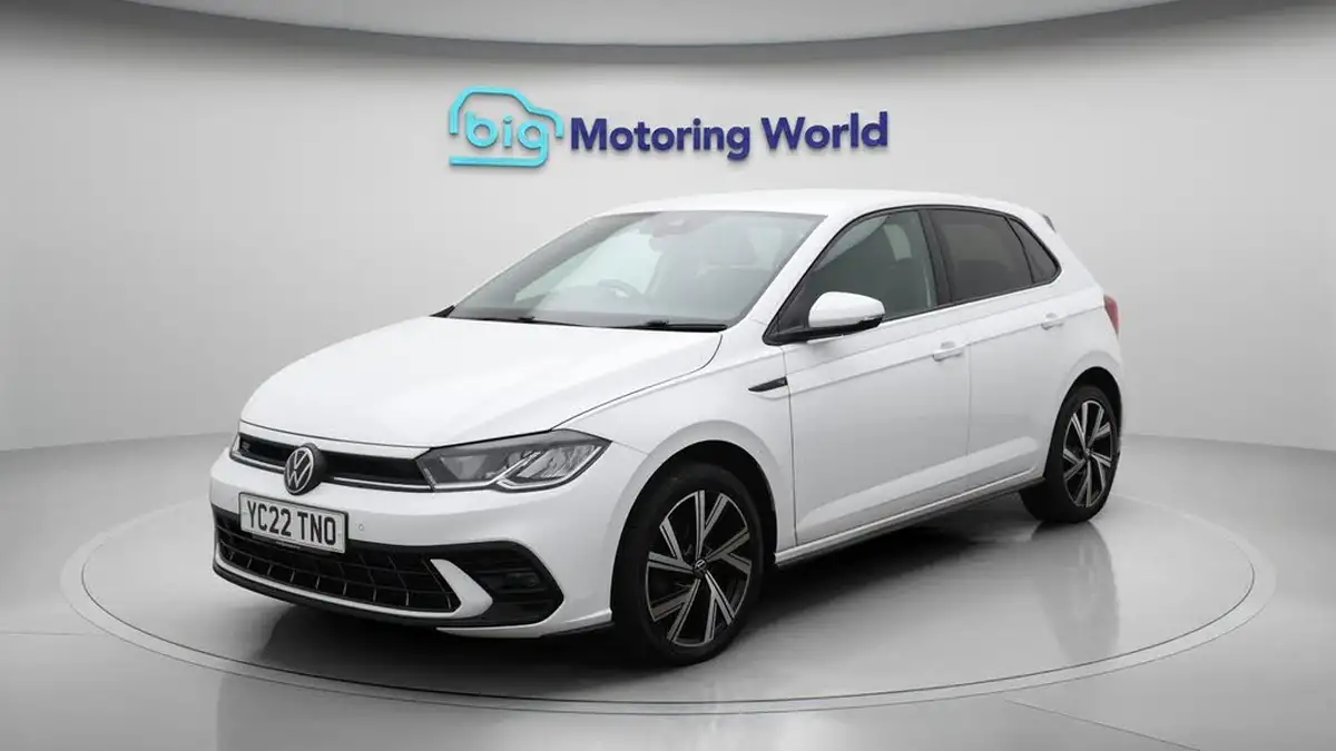 2022-volkswagen-polo-10-tsi-r-line-110ps-dsg-big-3