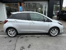 2015-toyota-yaris-15-vvt-i-sport-hybrid-small-7