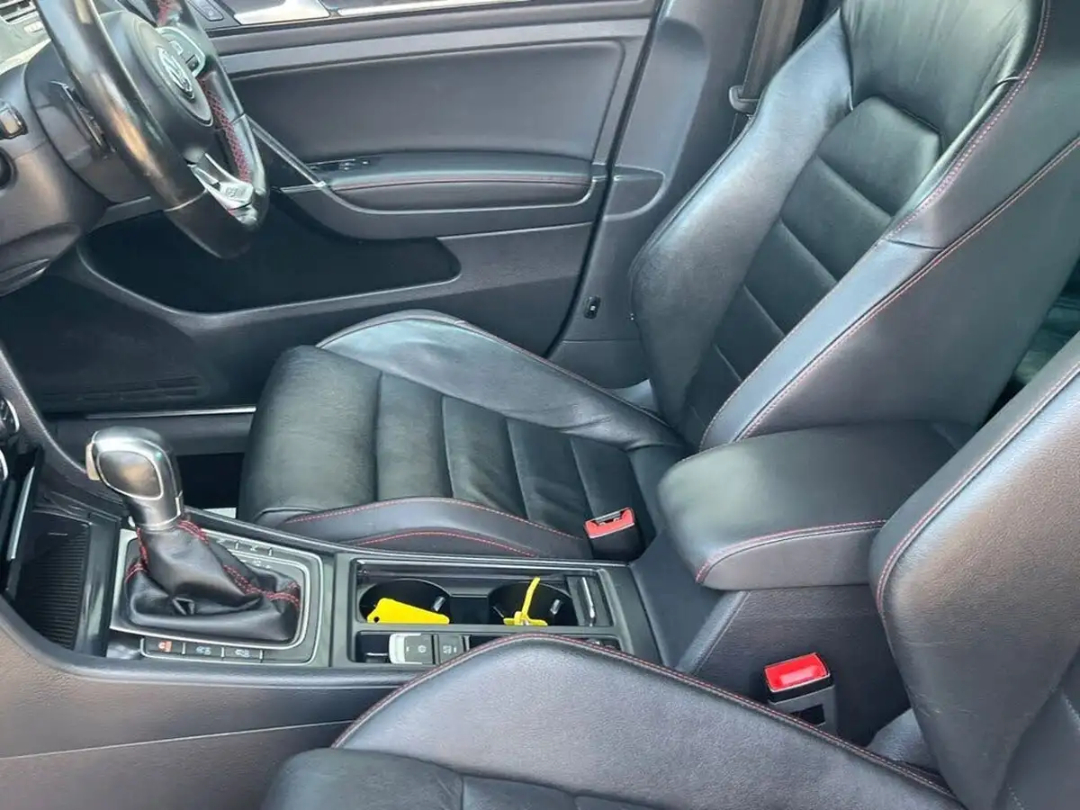 2014-volkswagen-golf-20-gti-230ps-performance-pk-hatchback-5d-dsg-big-20