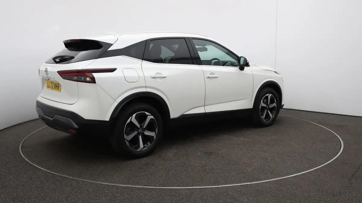 2022-nissan-qashqai-13-dig-t-n-connecta-140ps-big-52