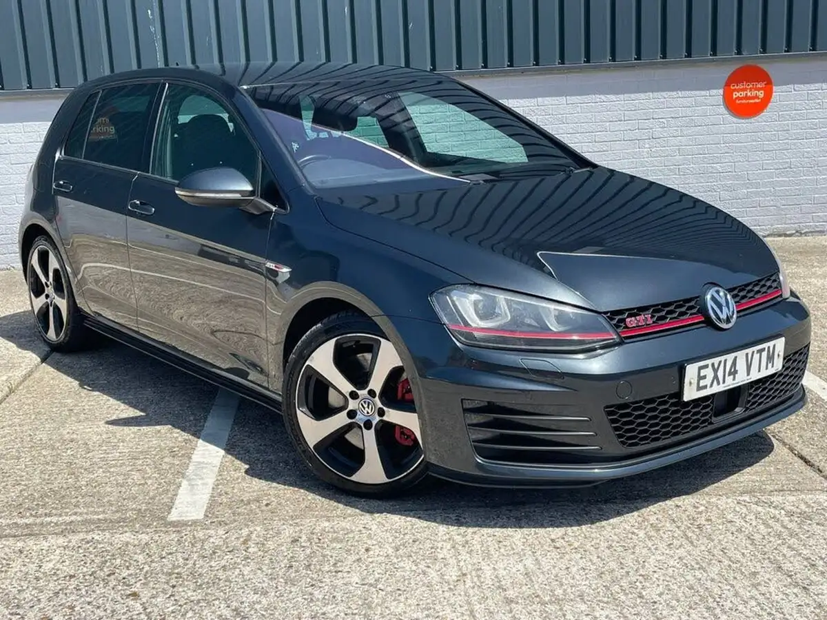 2014-volkswagen-golf-20-gti-230ps-performance-pk-hatchback-5d-dsg-big-68