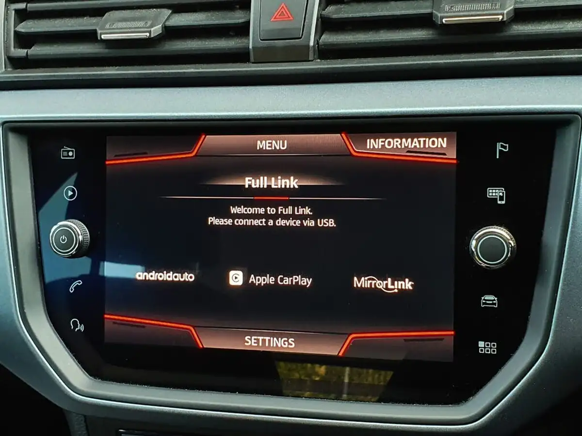 2019-seat-arona-10-tsi-se-technology-95ps-ss-big-26
