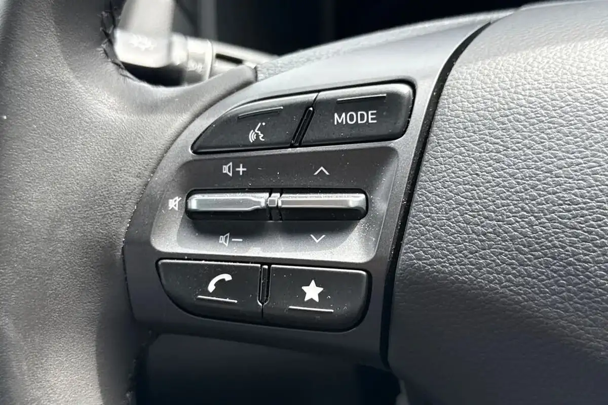 2022-hyundai-kona-16-gdi-se-connect-big-34