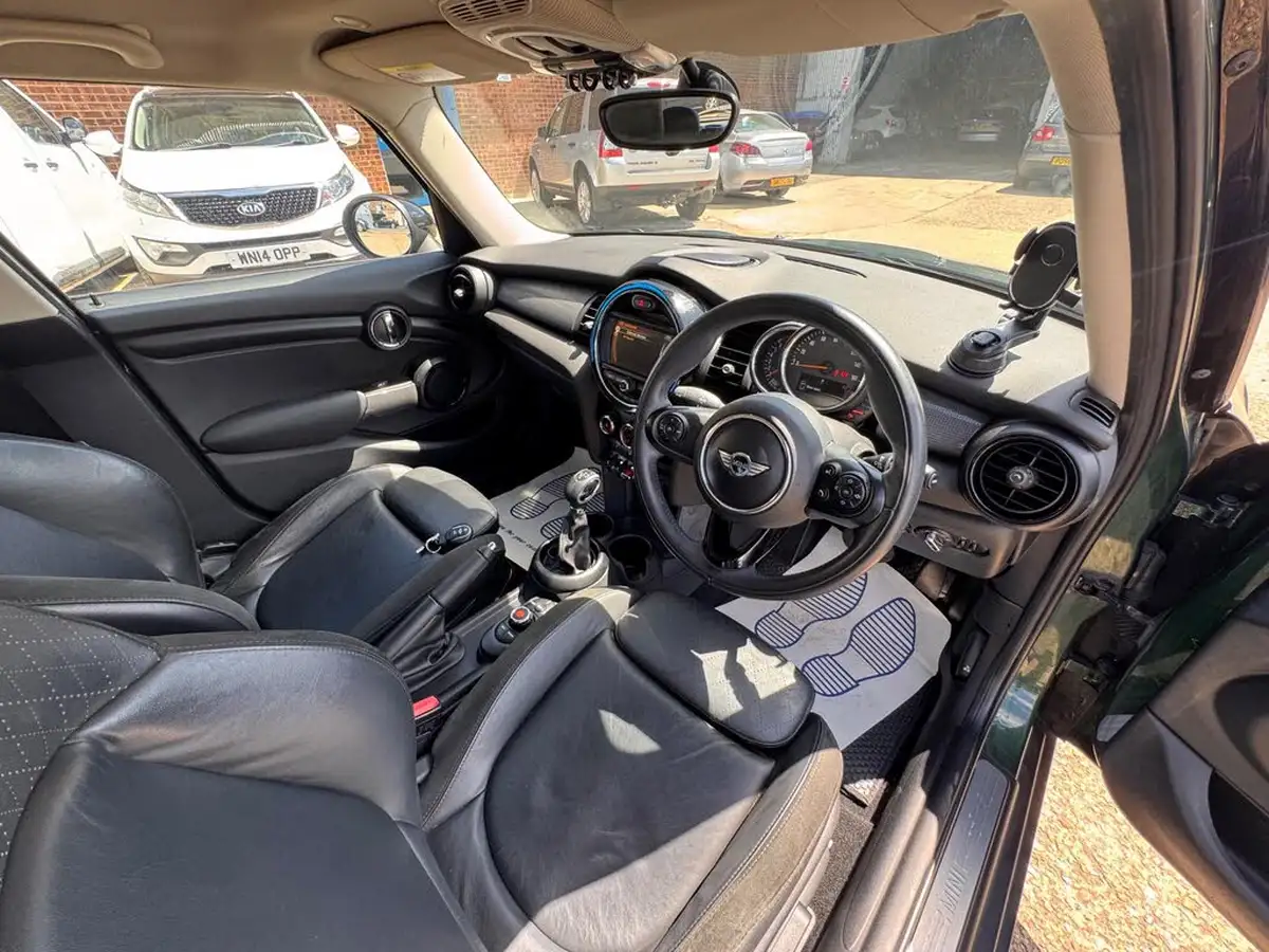2016-mini-cooper-15-cooper-ss-hatchback-5d-auto-big-34