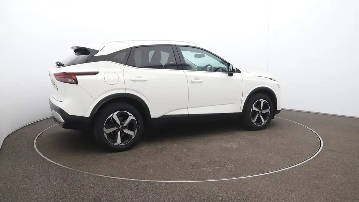2022-nissan-qashqai-13-dig-t-n-connecta-140ps-big-51