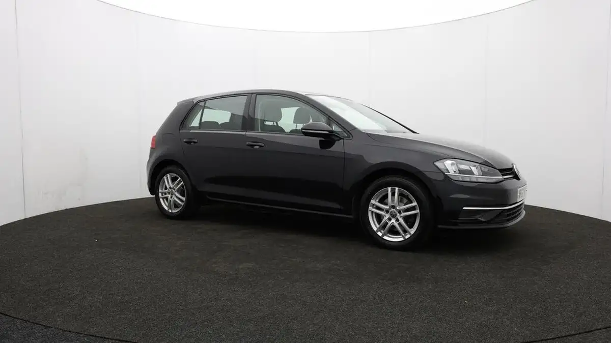 2017-volkswagen-golf-14-tsi-se-nav-ss-hatchback-5d-big-47