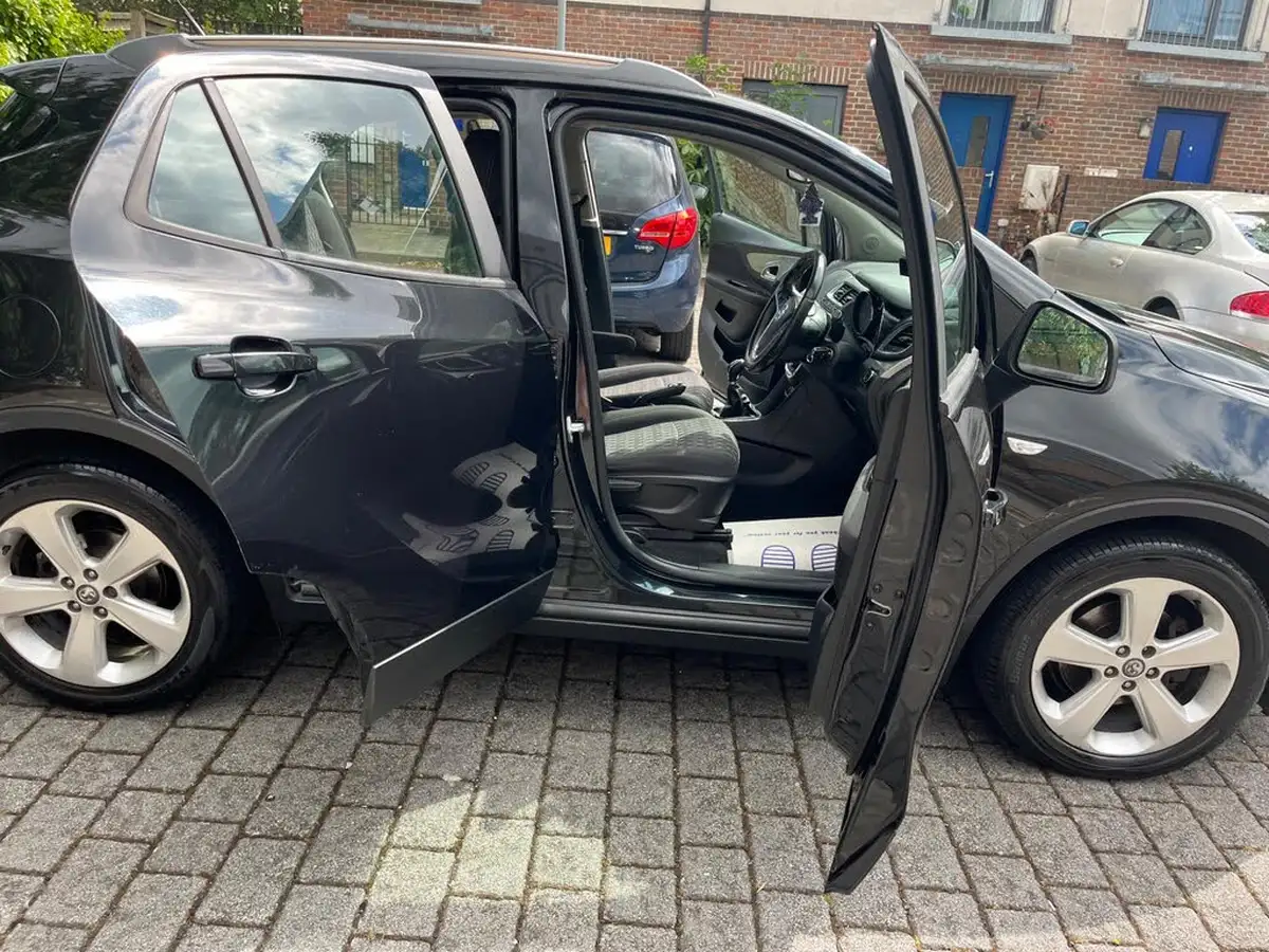2013-vauxhall-mokka-16-exclusiv-big-29