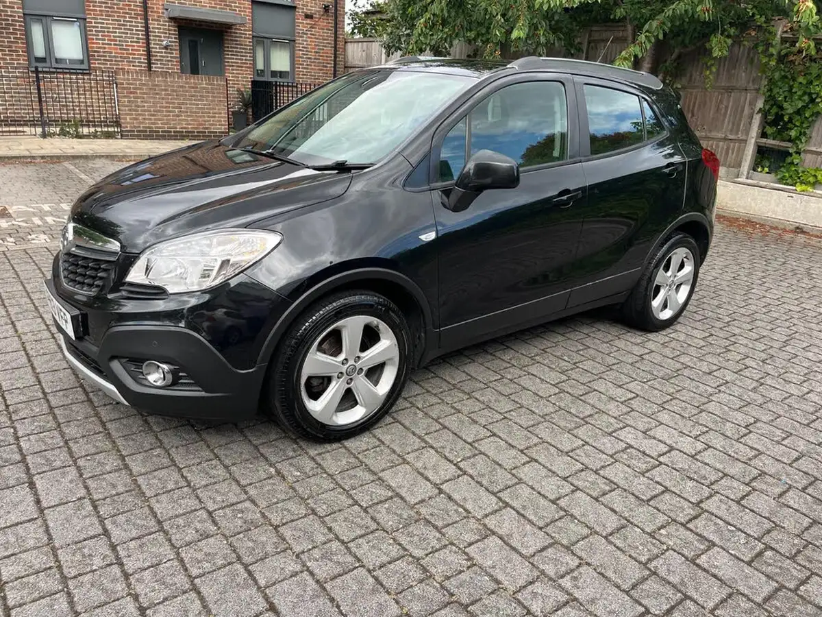 2013-vauxhall-mokka-16-exclusiv-big-5