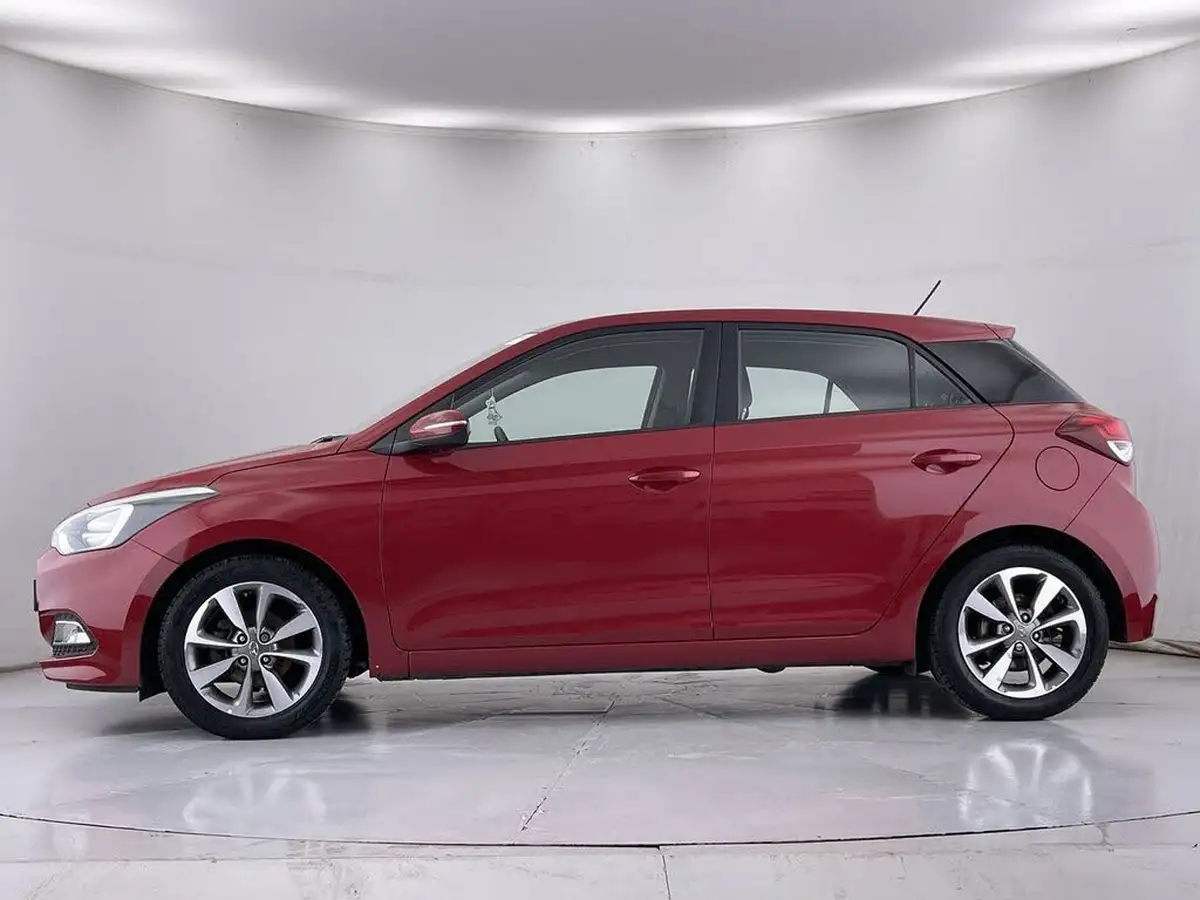 2015-hyundai-i20-12-se-hatchback-5d-big-15