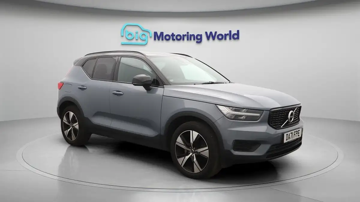 2021-volvo-xc40-15-t5-r-design-262bhp-big-1