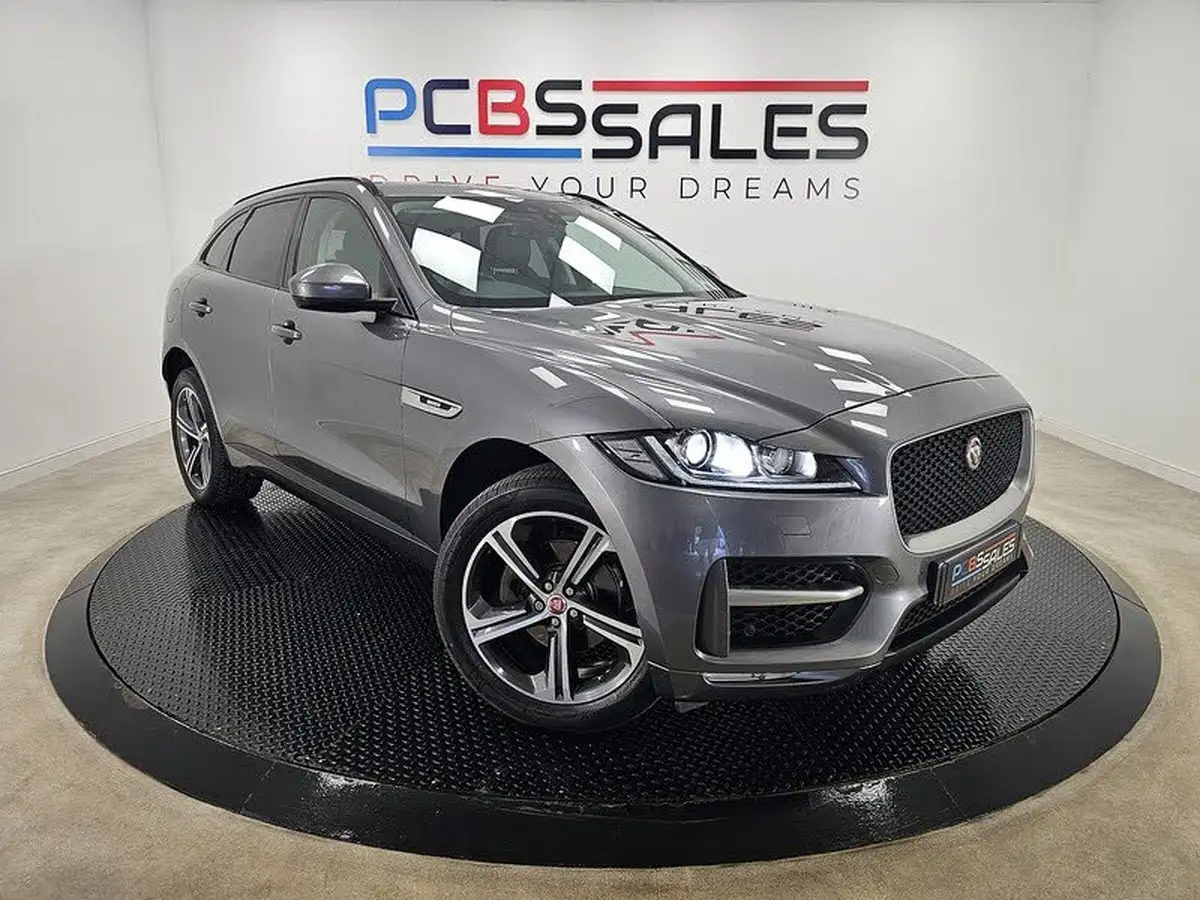2017-jaguar-f-pace-20-i4d-r-sport-180ps-awd-auto-big-40