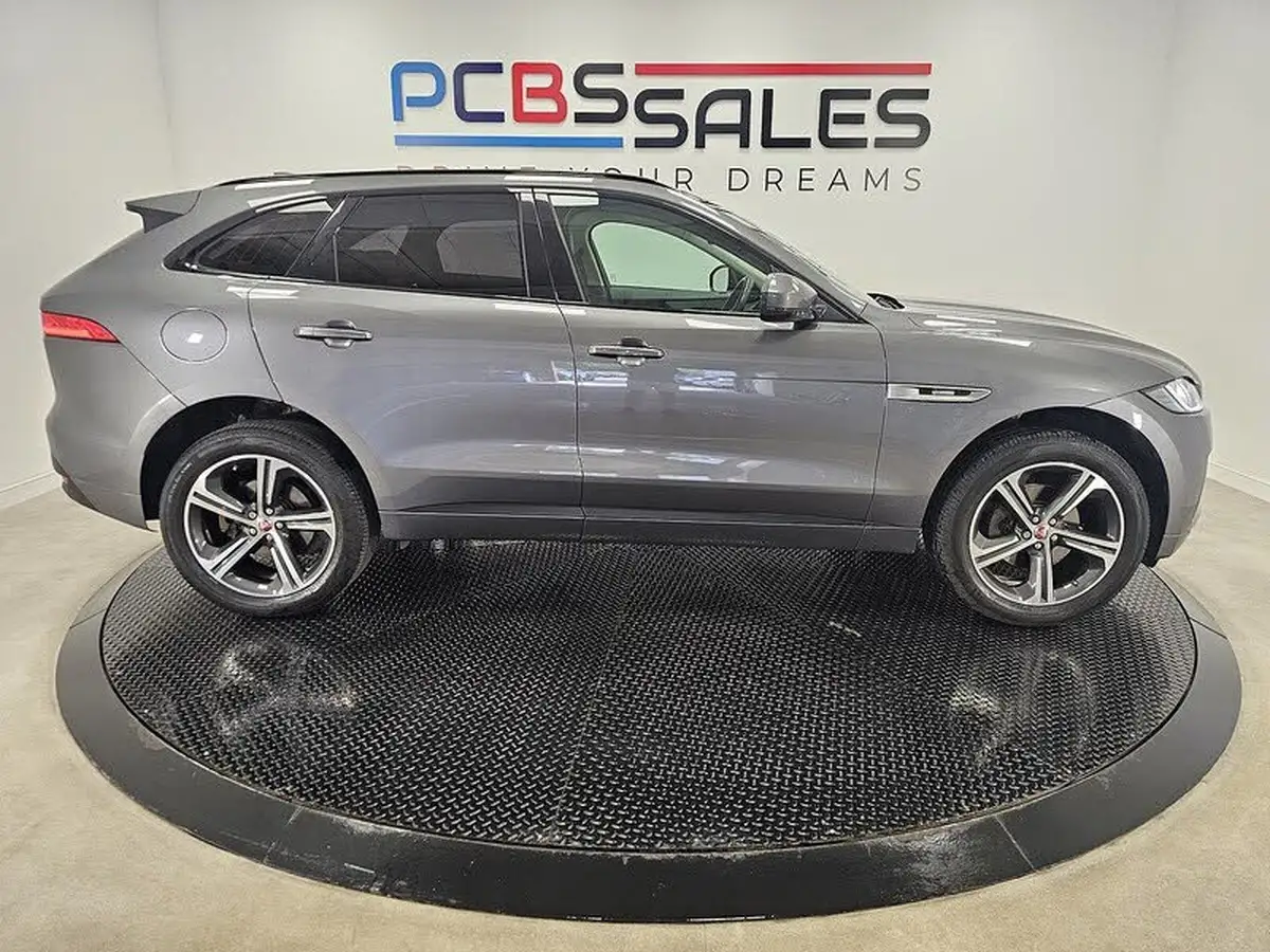 2017-jaguar-f-pace-20-i4d-r-sport-180ps-awd-auto-big-12