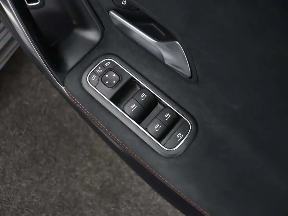 2021-mercedes-benz-a-class-20d-a220d-amg-line-executive-saloon-4d-big-22