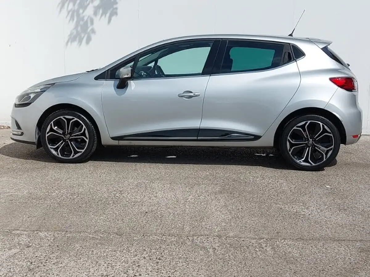 2019-renault-clio-09-tce-iconic-90ps-big-3