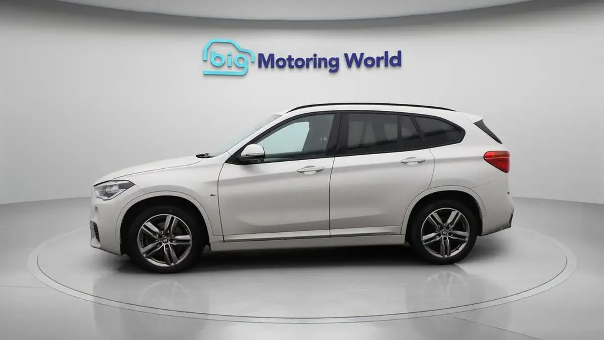 2019-bmw-x1-20-sdrive20i-m-sport-big-4