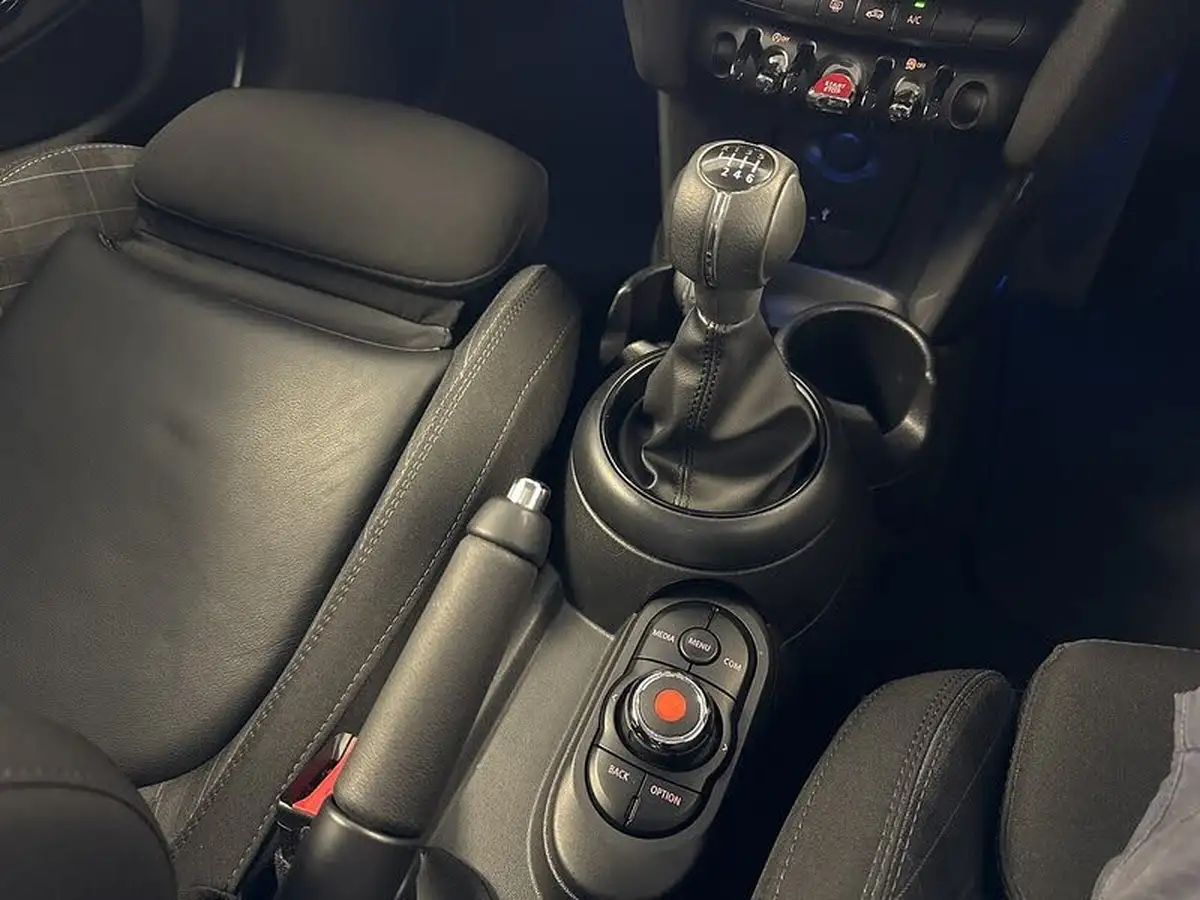 2018-mini-cooper-15-cooper-series-ii-ss-hatchback-5d-big-16