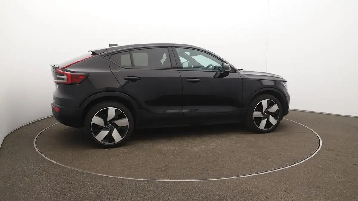 2022-volvo-c40-e-twin-recharge-pro-big-51